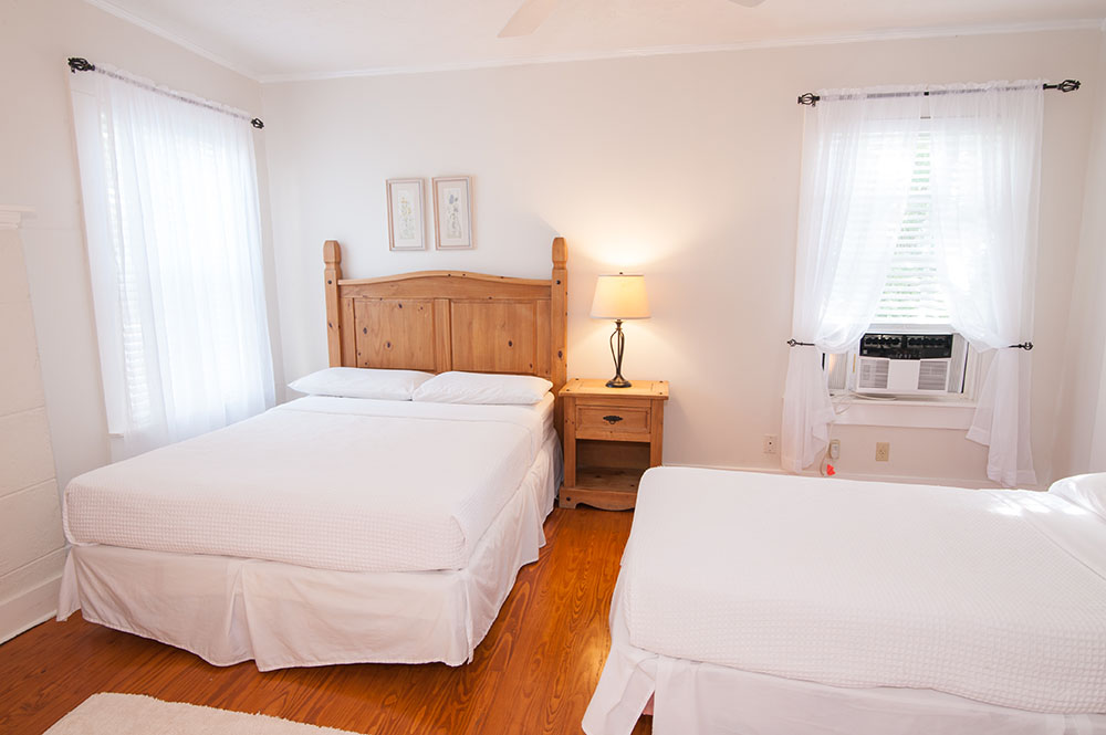 Casa 325 One Bedroom Suite beds